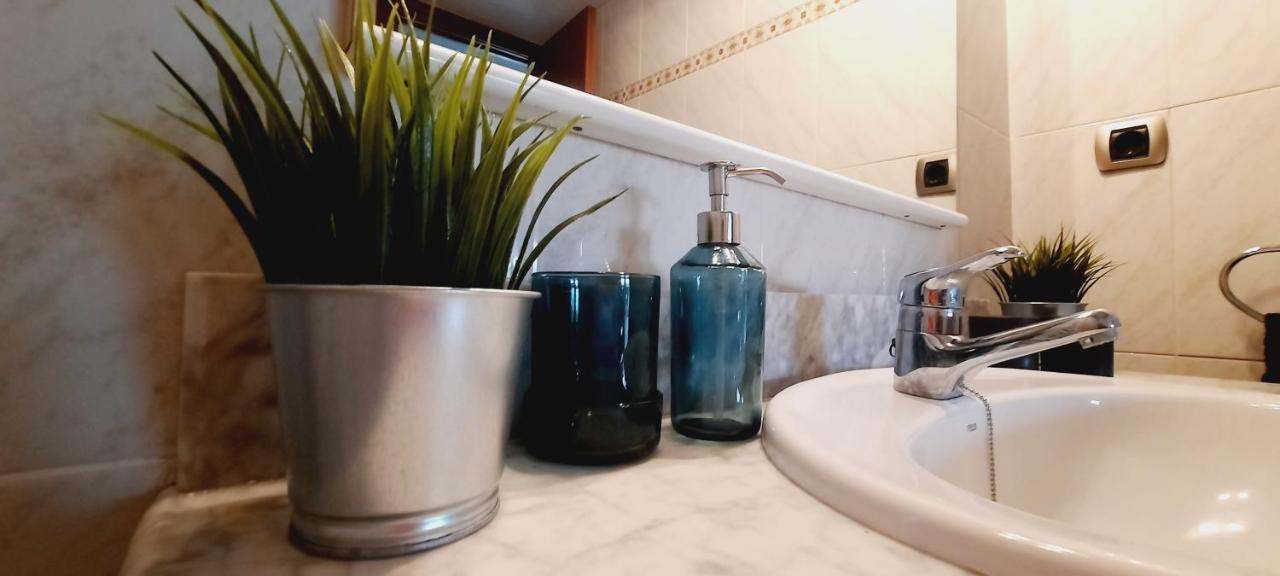 Bright Apartment Near The Beach And Barcelona By Train El El Masnou Zewnętrze zdjęcie