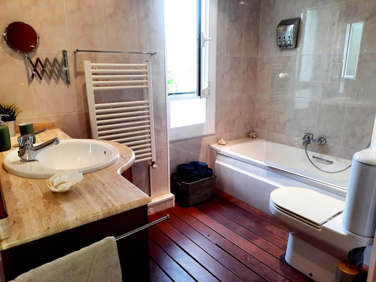 Bright Apartment Near The Beach And Barcelona By Train El El Masnou Zewnętrze zdjęcie