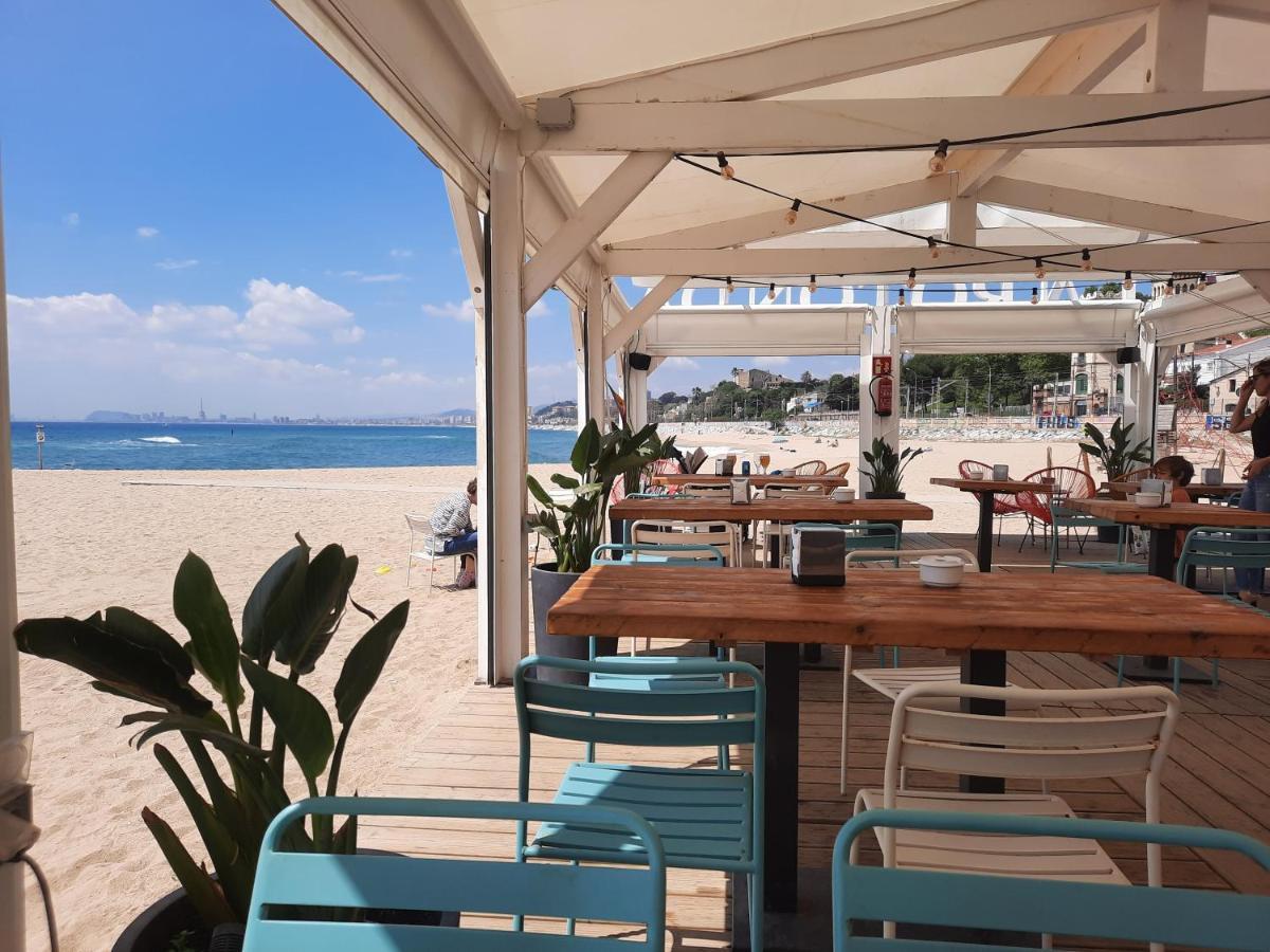 Bright Apartment Near The Beach And Barcelona By Train El El Masnou Zewnętrze zdjęcie