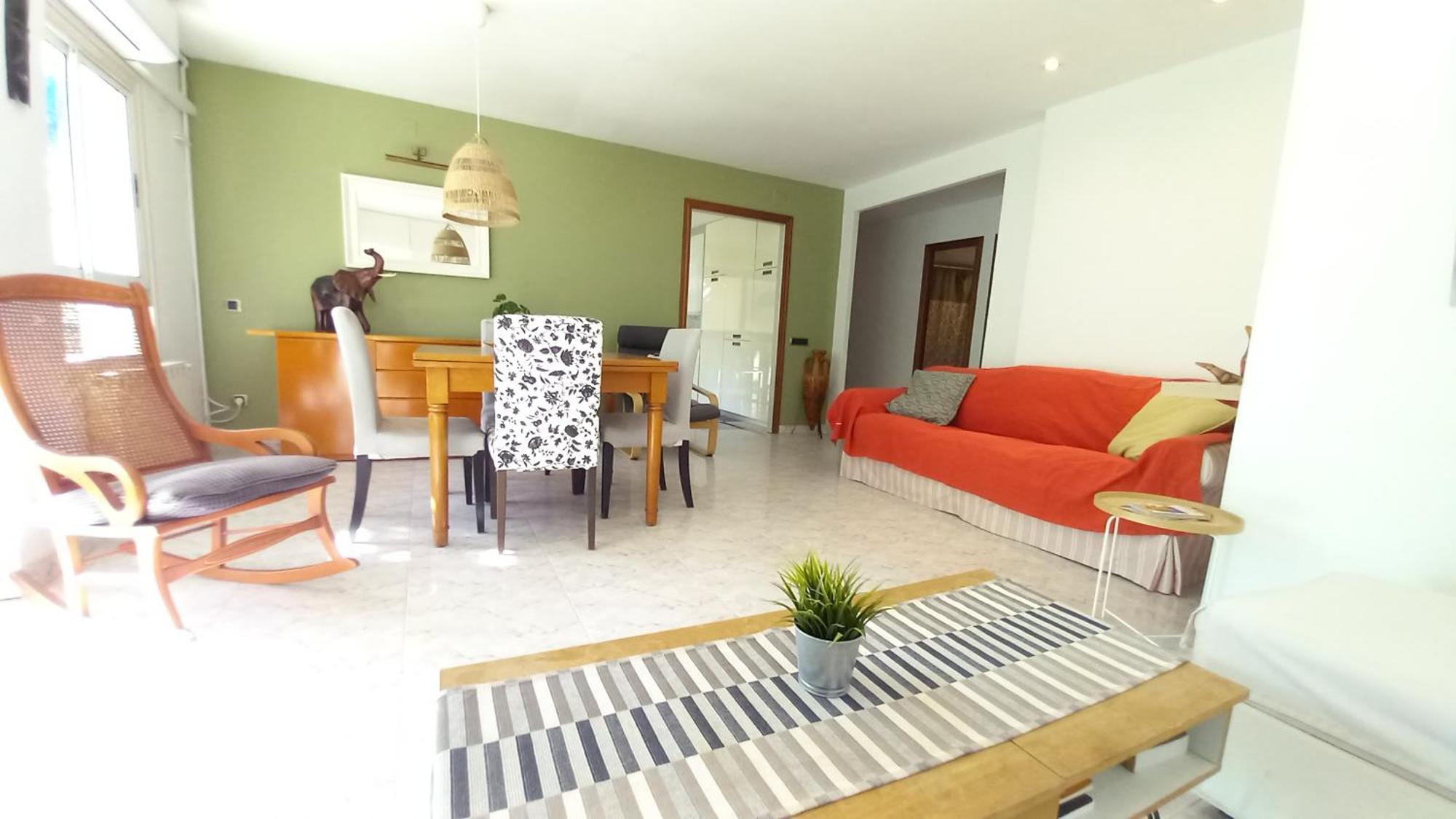 Bright Apartment Near The Beach And Barcelona By Train El El Masnou Zewnętrze zdjęcie